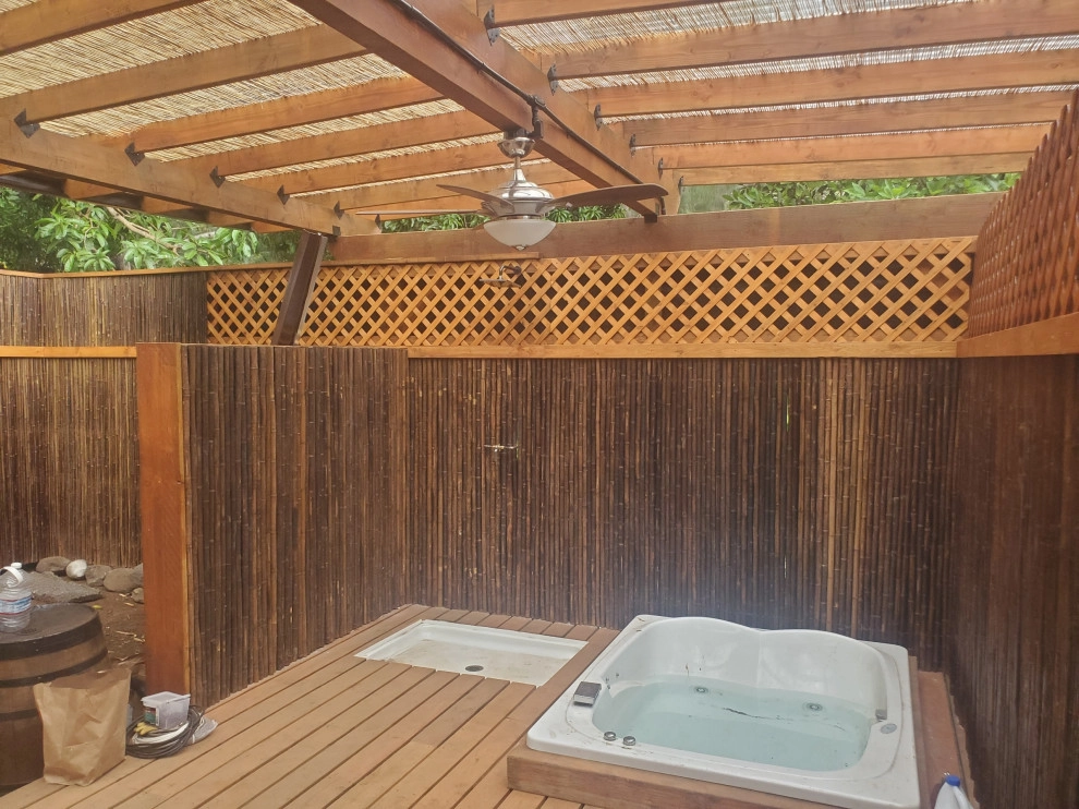 mikve/ outdoor spa design and construction by Natur Landscape Creations - Photo 3