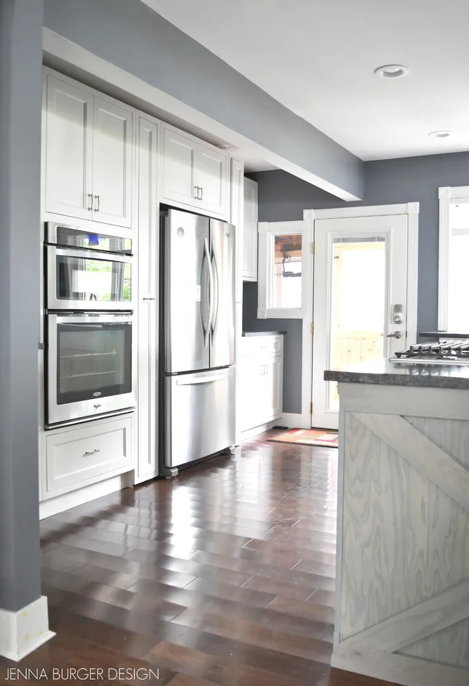 Lakeview Kitchen by Jenna Burger Design - Photo 8