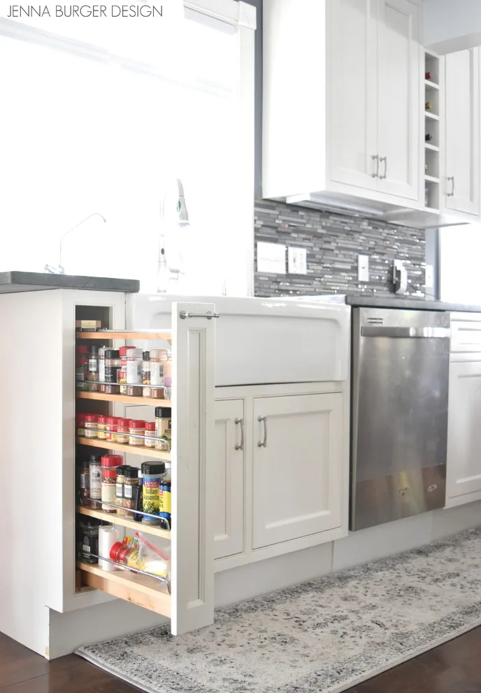 Lakeview Kitchen by Jenna Burger Design - Photo 9