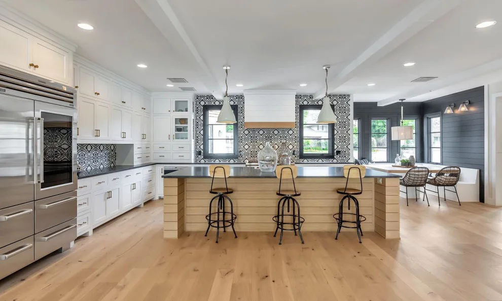 Interior Designer - Photo 5