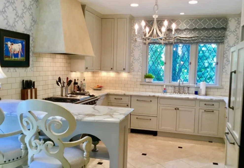 Christine's Interiors - Photo 4