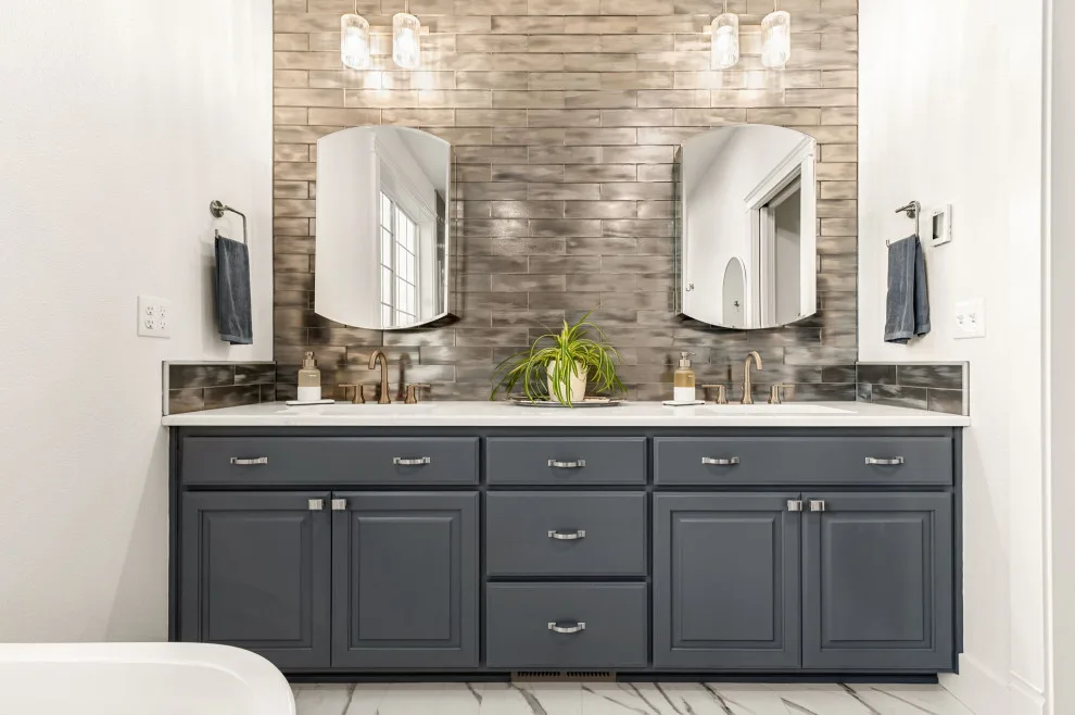 Knelsen House Renovation by Karen Boyer Designs - Photo 12