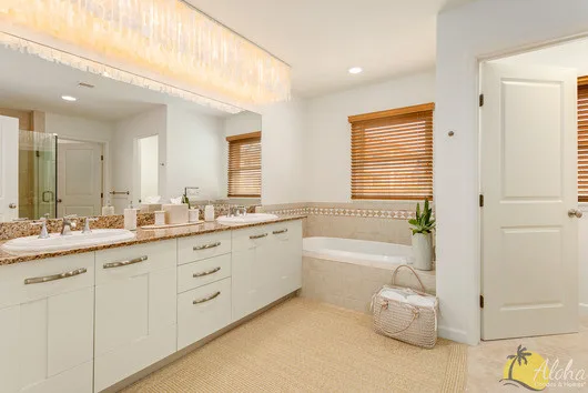 Kona Condo Holiday Rental by JM Design - Photo 7