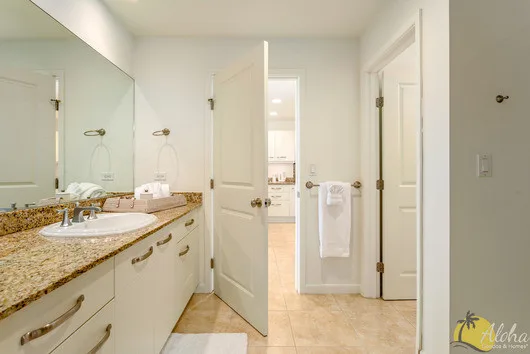 Kona Condo Holiday Rental by JM Design - Photo 11