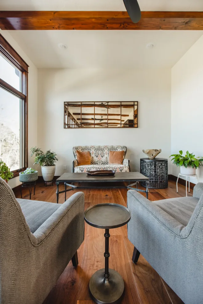 Lindsay Lattner Interiors - Photo 11
