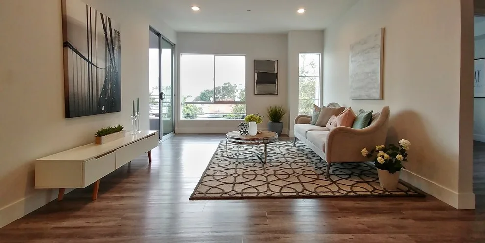 Hyelee Design & Staging Avenue - Photo 10