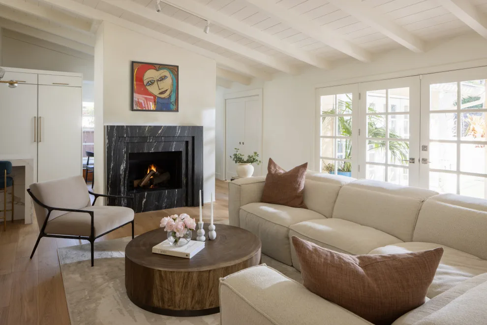 La Jolla Renovation by Wanderlust Home Interiors Inc. - Photo 16