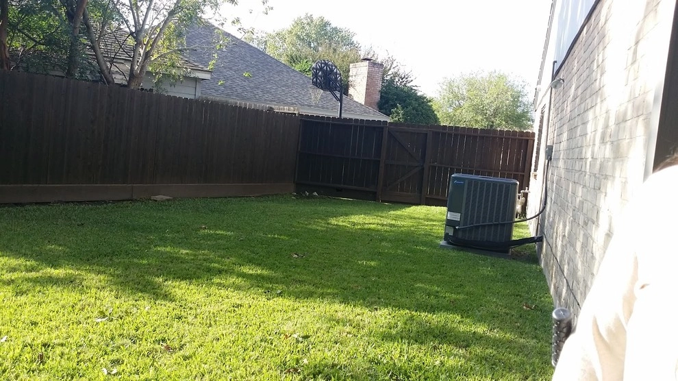 Transitional Lansdcape by Natural Wonders Landscaping - Photo 4