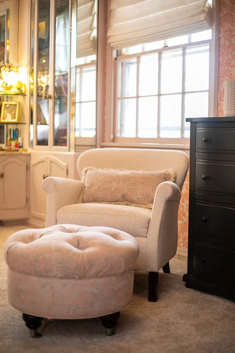 Women's Wardrobe Space by Holly Flinton Design Inc - Photo 4