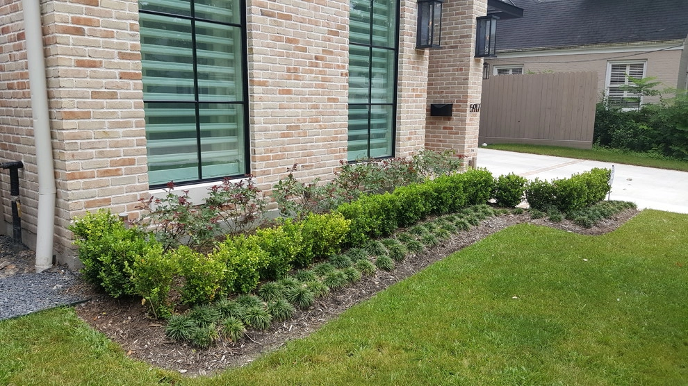 Wakeforest Ln. by Natural Wonders Landscaping - Photo 8
