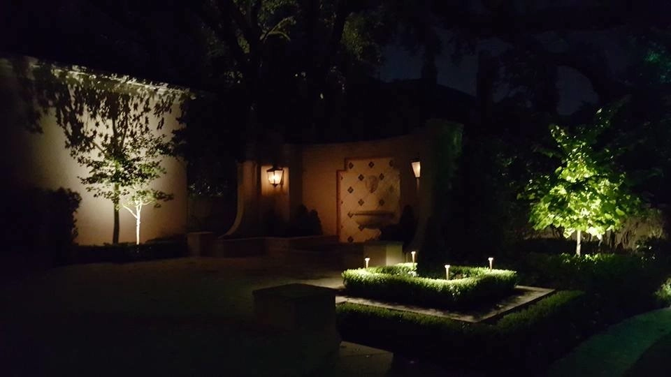 Landscape Lighting by Natural Wonders Landscaping - Photo 3