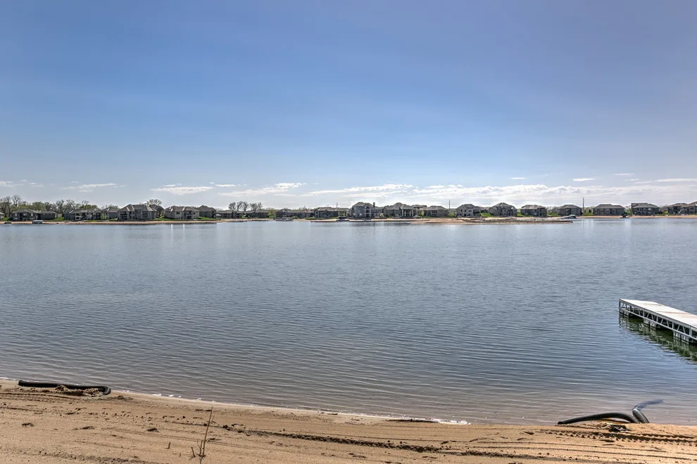 Dream Home by the Lake by Jo Neddo - Photo 4