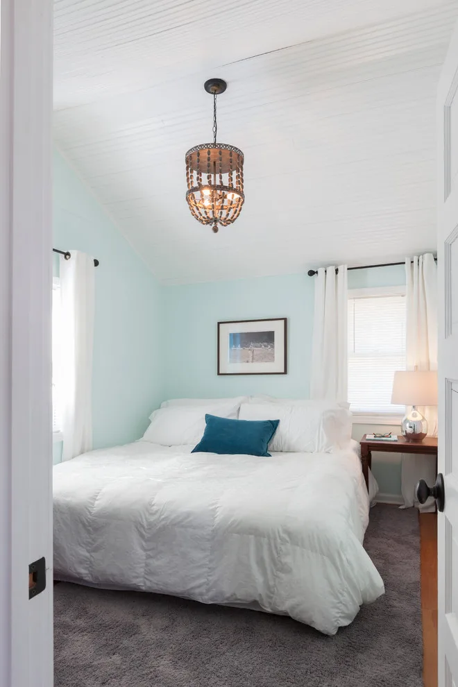 Lakehouse renovation and decor by Designing Works - Photo 7