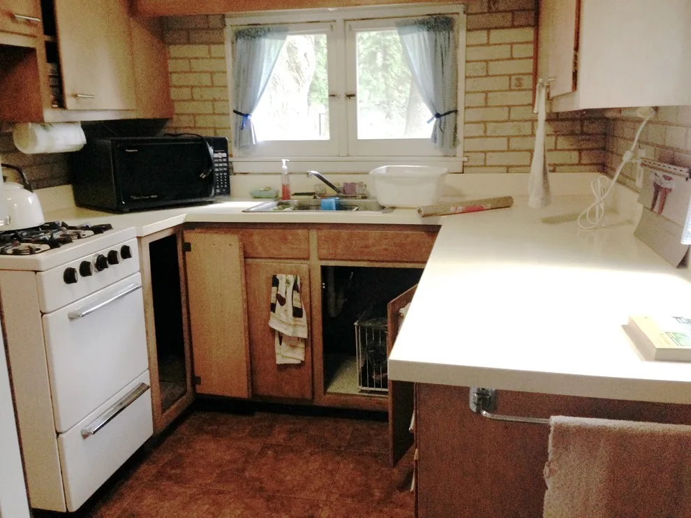 Lakehouse renovation and decor by Designing Works - Photo 3