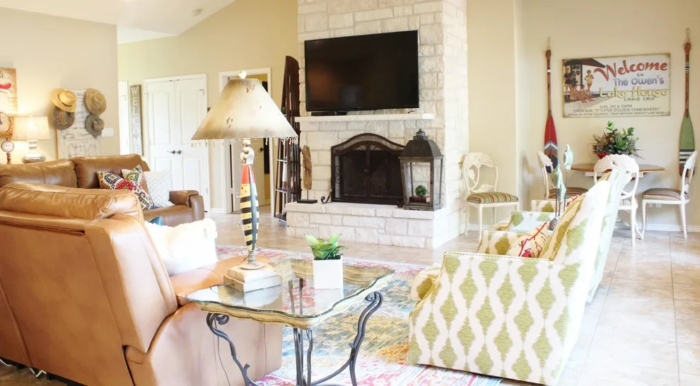 LBJ Lake Residence by Cheryl Powell Interiors - Photo 3