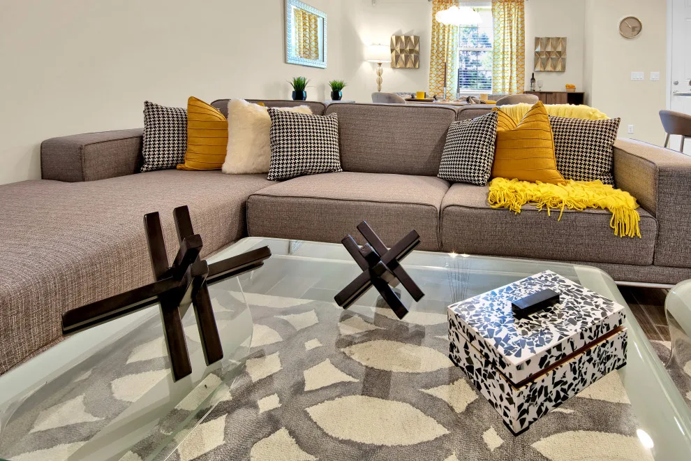 Nona Lake Townhouse by Lenore King Luxury Interiors - Photo 7