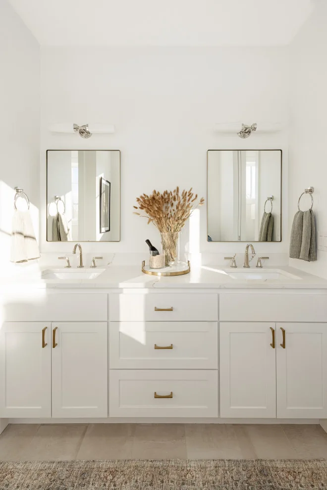 Parkside Lake Residences by Kari Campbell Interiors - Photo 4