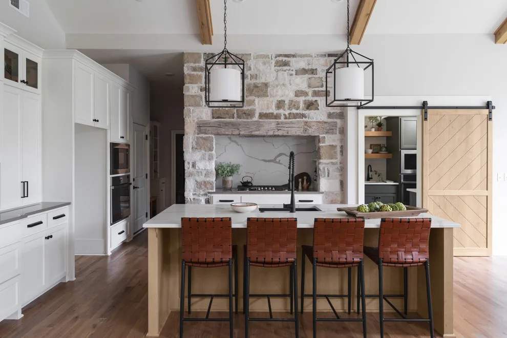 Winnebago Lake Showcase Residence by Jami Meek Designs - Photo 4