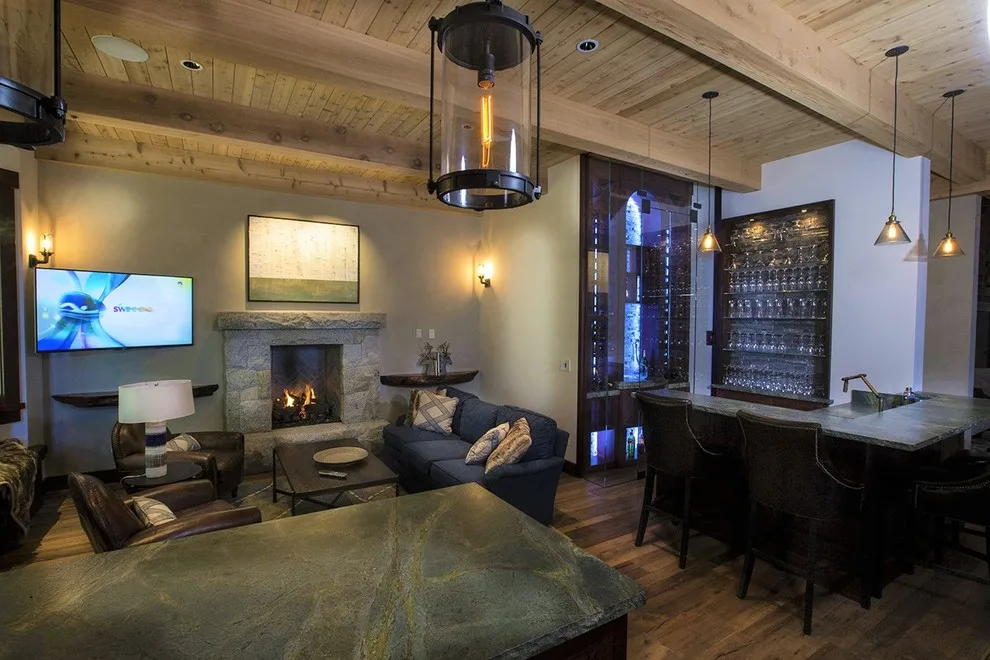Bourgeois Interior Design - Photo 12