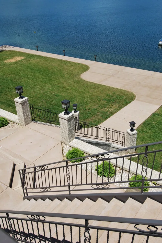 Lakeshore Realm by Creative Concepts, Inc. - Photo 9