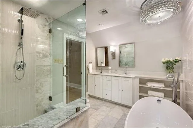 Lakeview Residence by DC Home Interiors - Photo 6