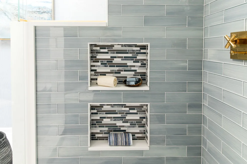 Lakeview Transition by Crystal Blackshaw Interiors - Photo 4