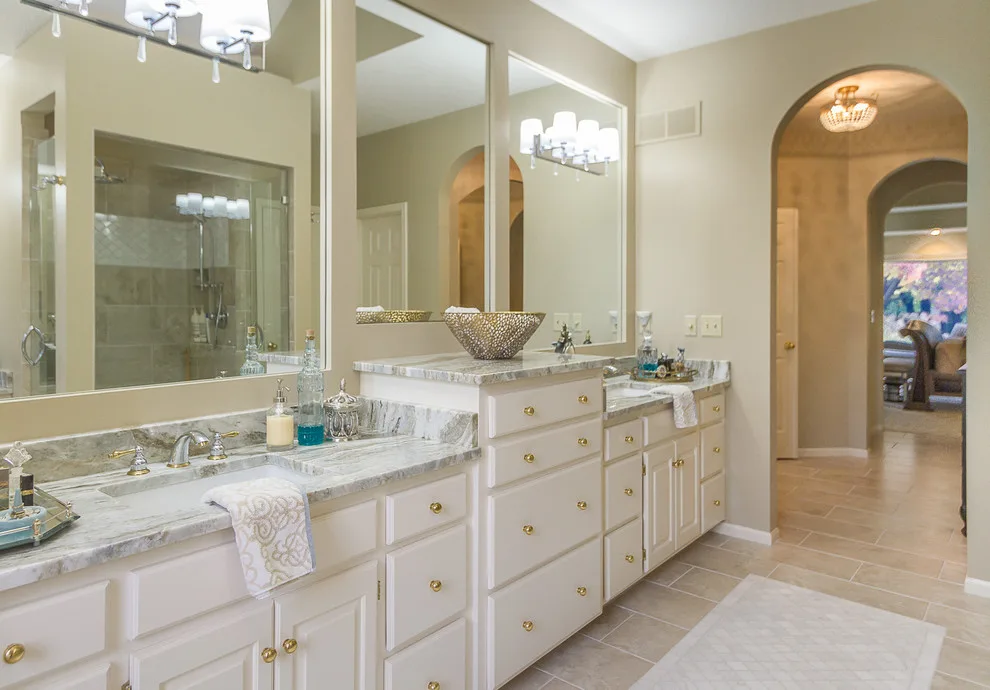 Lakewood Residence by Cathy Dykman Acinger Design - Photo 5