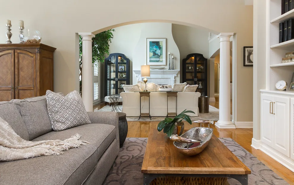 Lakewood Residence by Cathy Dykman Acinger Design - Photo 2