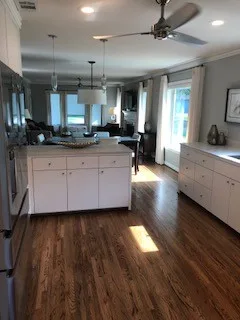 Lakewood TX Culinary and Lavatory Spaces by Design By Kimberly Vaughan - Photo 7