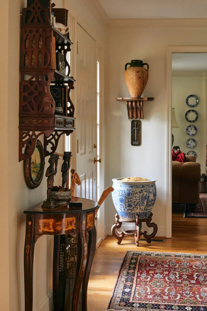 Berrong Interiors & Co - Photo 12
