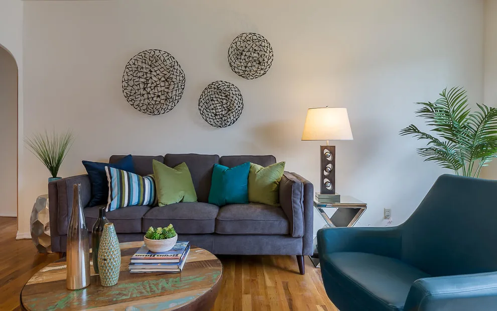 Larch Residence Staging Initiative by Davina Designs - Photo 10