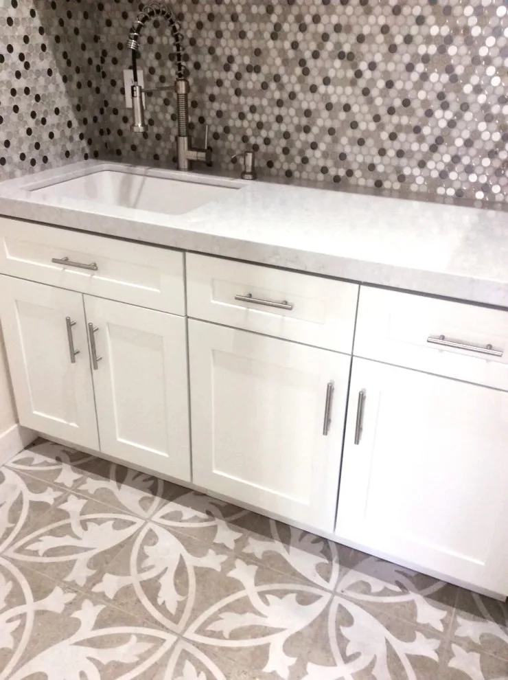 Laundry Area Makeover by Karen Clothier Design & Interiors - Photo 2