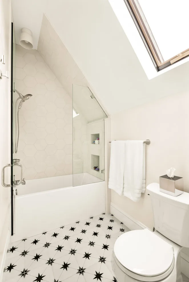 WE Home Staging Inc. - Photo 9