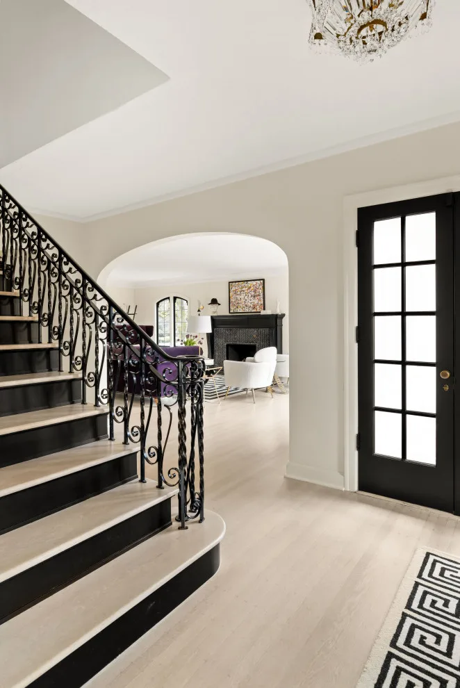 Laurelhurst Renewal by WE Home Staging Inc. - Photo 36