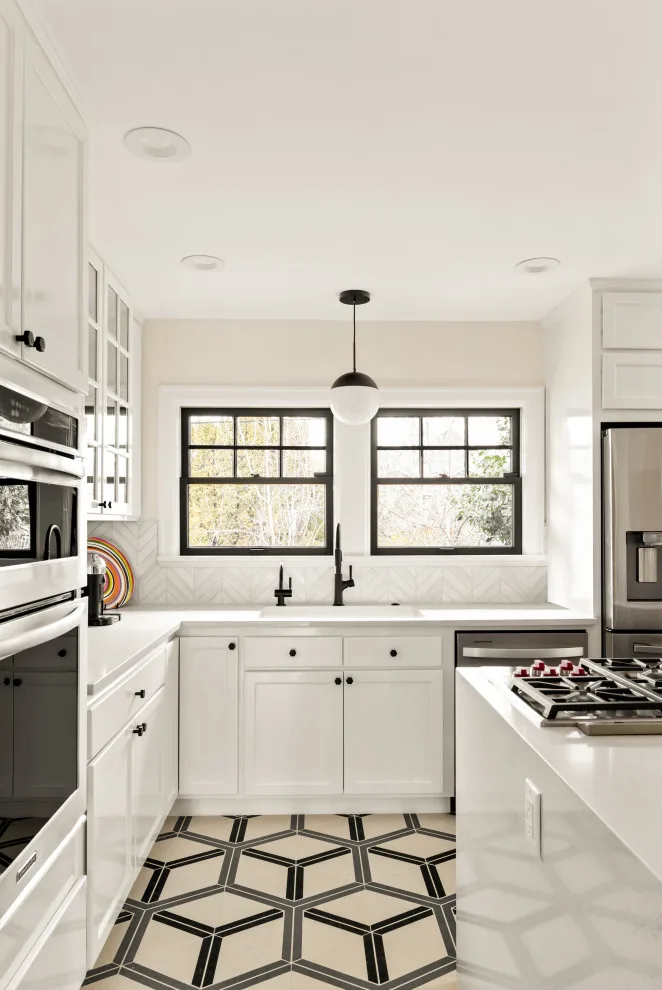 Laurelhurst Renewal by WE Home Staging Inc. - Photo 33