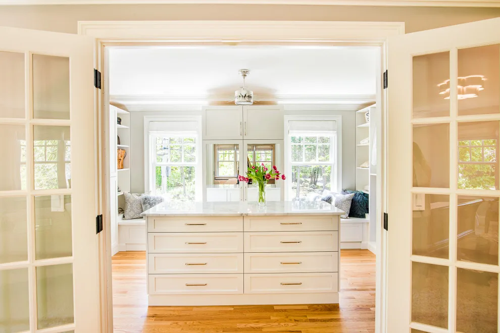 Lexington, Massachusetts by Shari Pellows Interiors - Photo 3