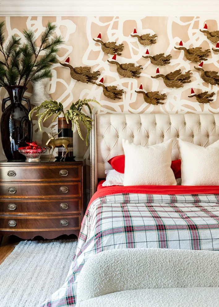 Lincoln Park Holiday Celebration by Crystal Blackshaw Interiors - Photo 2