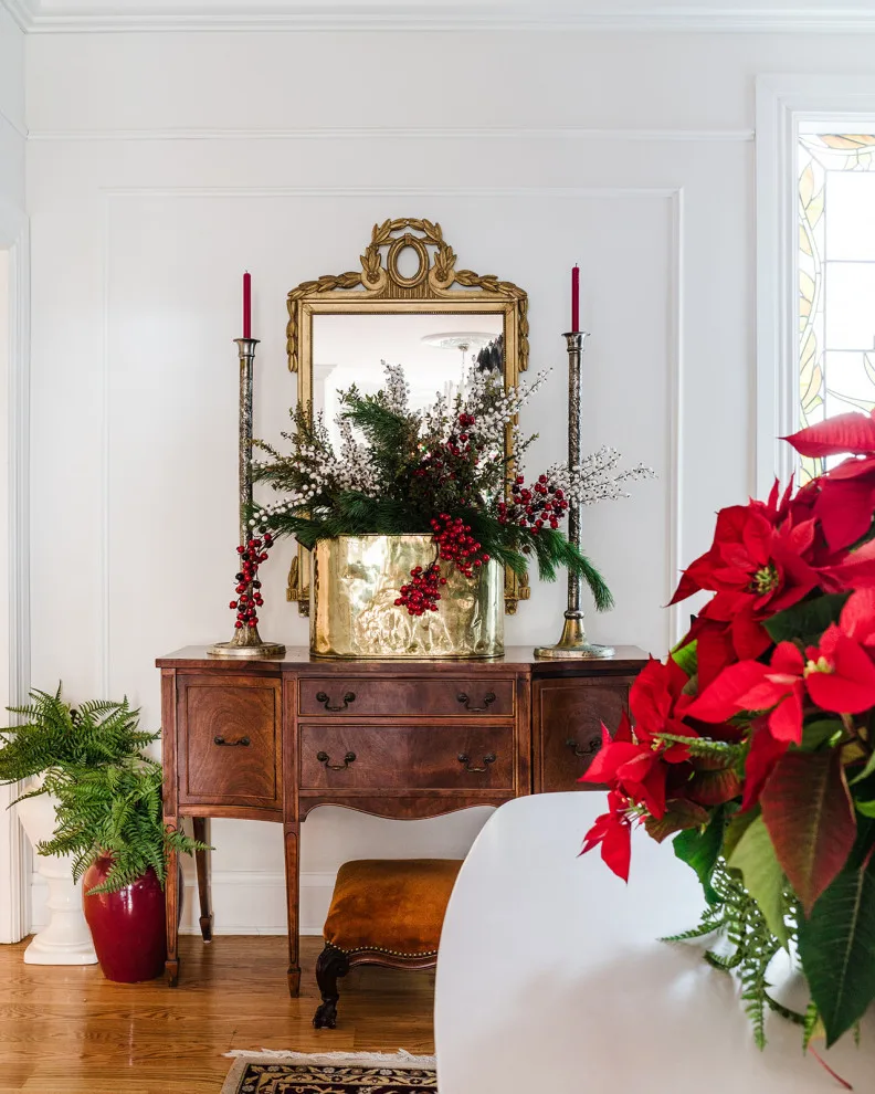 Lincoln Park Holiday Celebration by Crystal Blackshaw Interiors - Photo 8