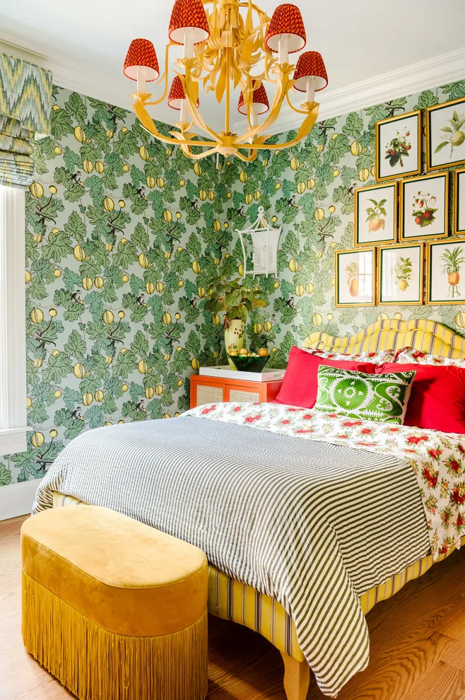 Lincoln Park Heritage Row House by Crystal Blackshaw Interiors - Photo 9