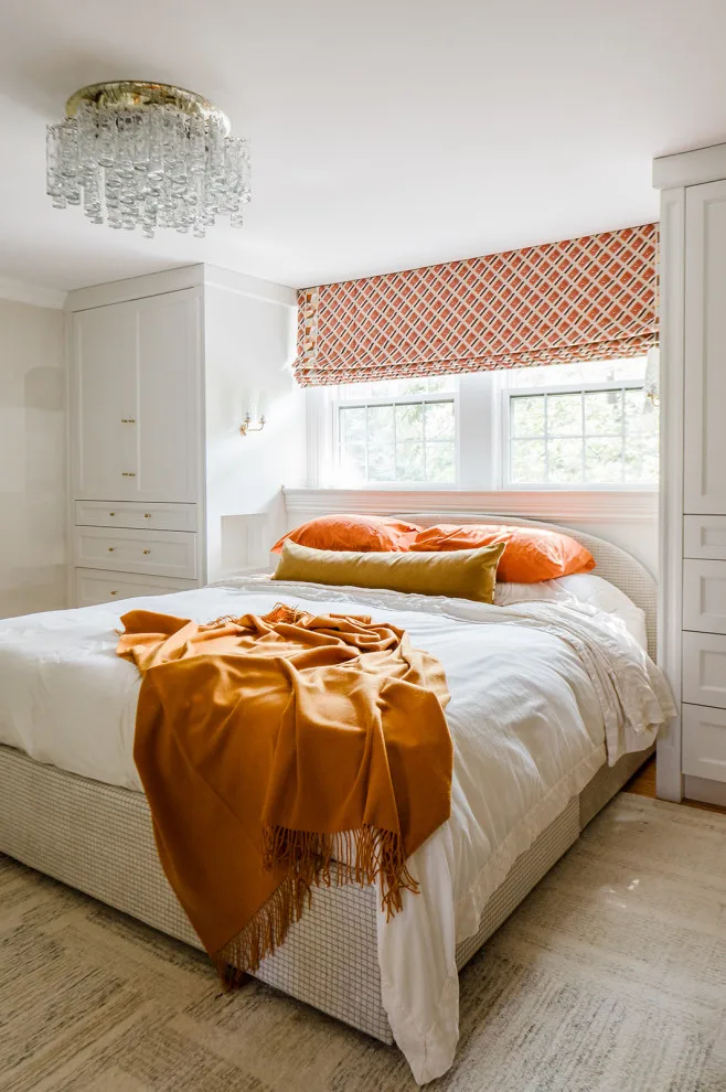 Lincoln Park Heritage Row House by Crystal Blackshaw Interiors - Photo 15