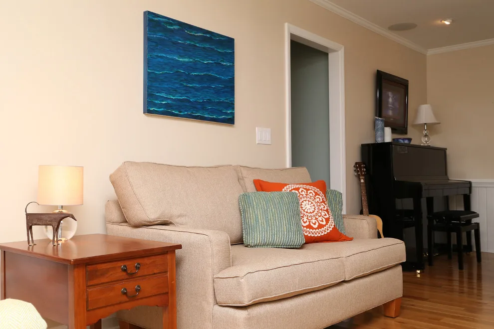 Lakeway Drive Lounge by Burke Designs - Photo 8