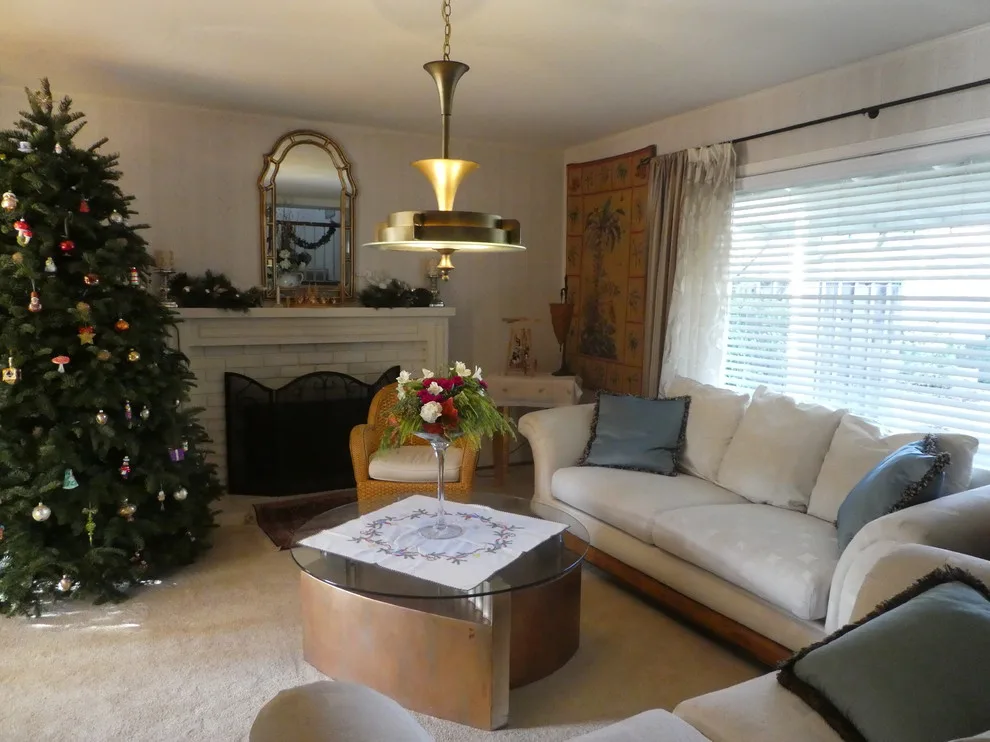 Living Room Refresh by Dasha Interior Designs - Photo 3