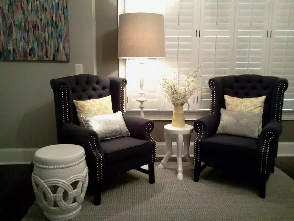Lounge Areas by Space: Interiors - Photo 2