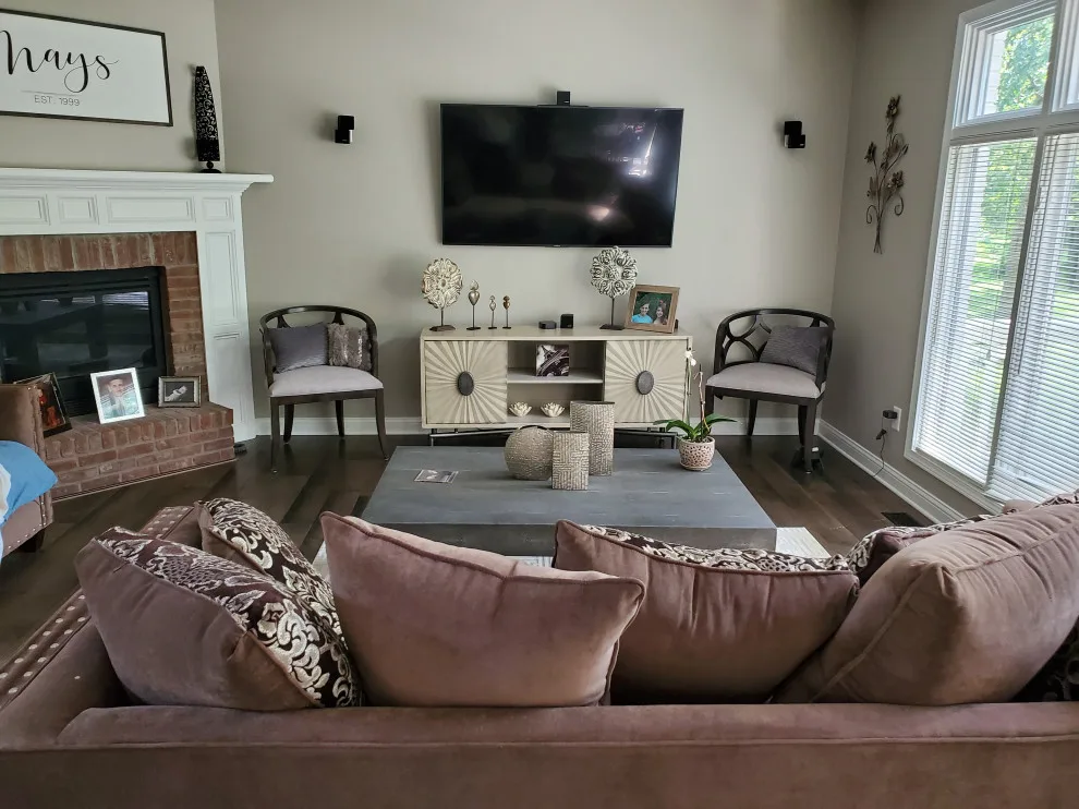 LM Home by Savvy Style With Valerie - Photo 13