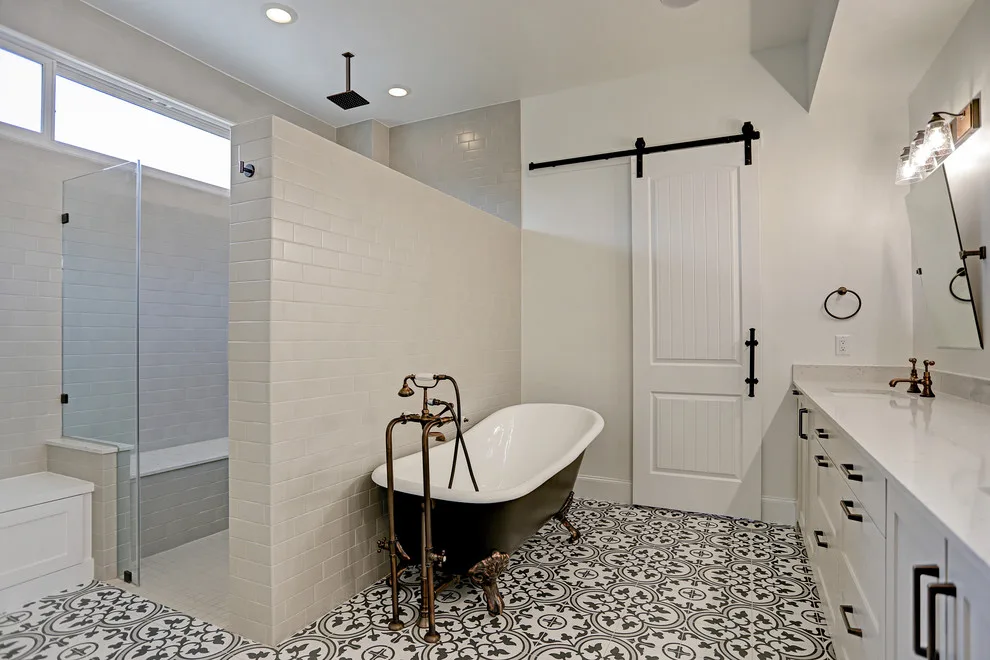 Lomond Lake by L Design Group - Photo 3