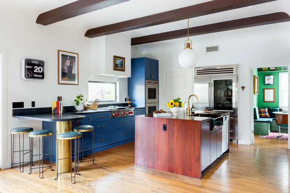 Vibrant Diverse Mediterranean Mid-century by Studio Palomino - Photo 5