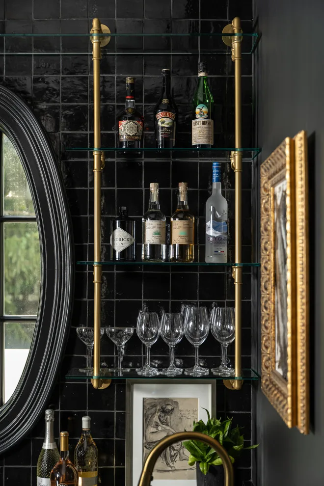 Lounge and Bar by Catherine Marrano Interiors - Photo 10