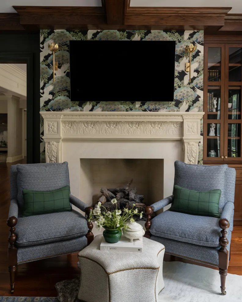 Lounge and Bar by Catherine Marrano Interiors - Photo 2