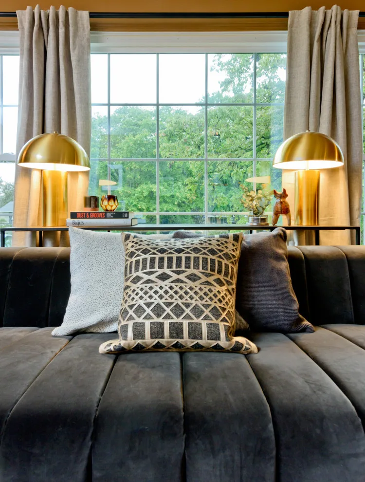 Phoenix Lounge by Home Methods - Photo 5