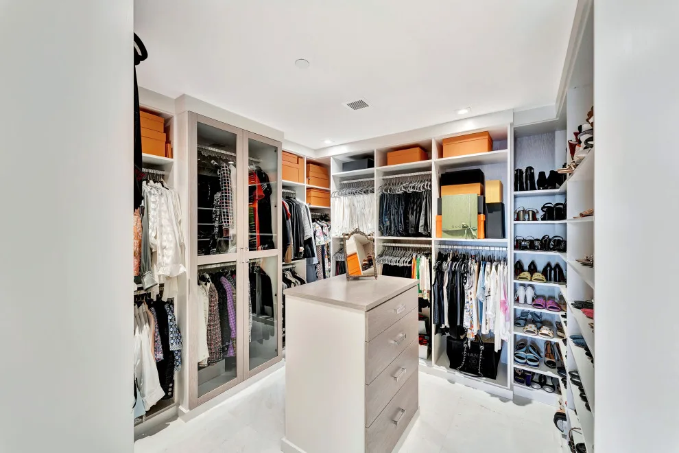 Upscale Condominium West Palm Beach by Sutherland Design Group, Inc. - Photo 7